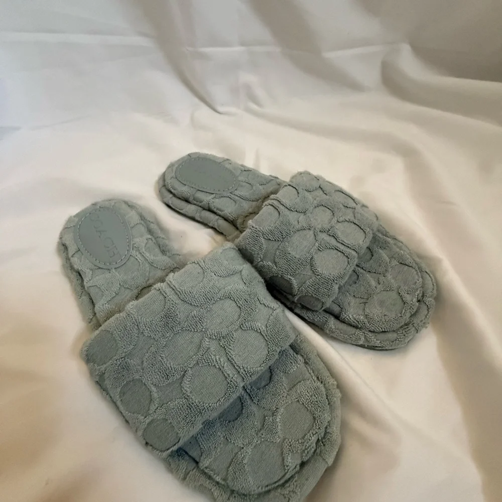 Coach Textured Slippers in Soft Gray - Picture 6 of 6